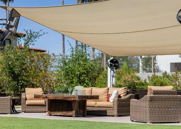 218 Fully Furnished 1br Suite-outdoor Pool *